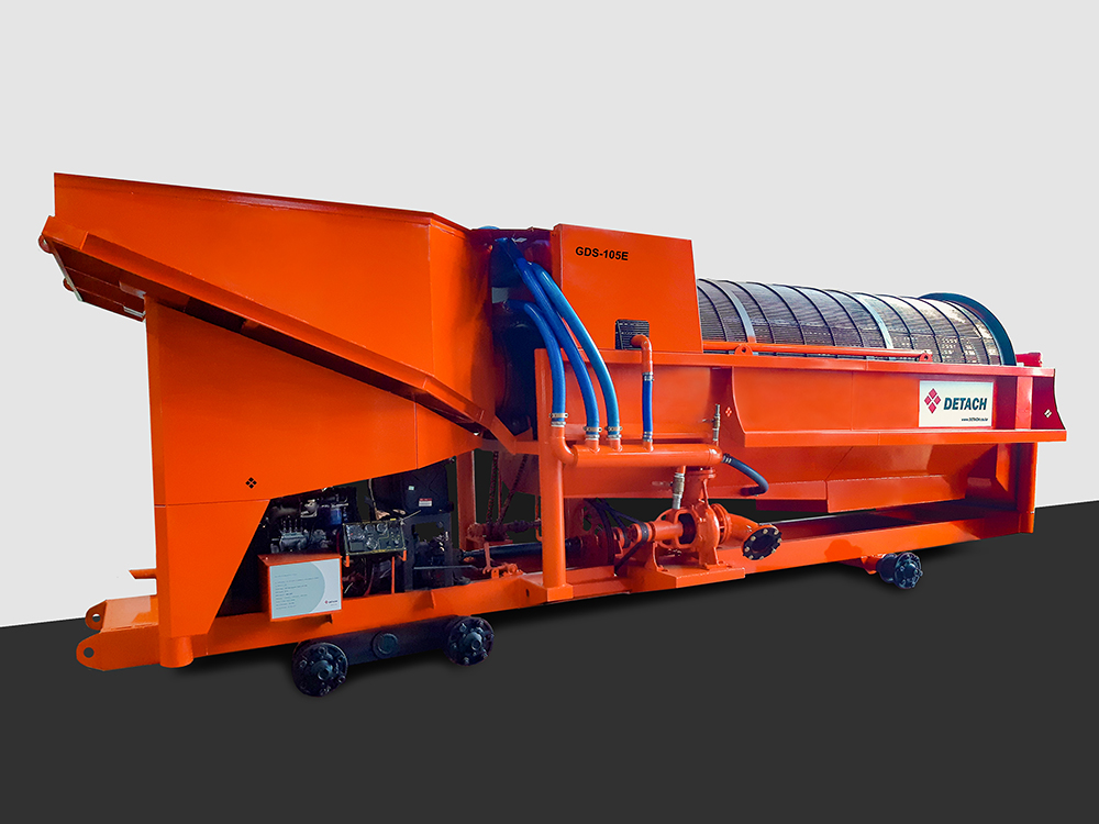 The GDS-105E model is a medium-sized equipment for gold separator. Same as the large equipment GDS-308E model, it is equipped with double trommel screens.